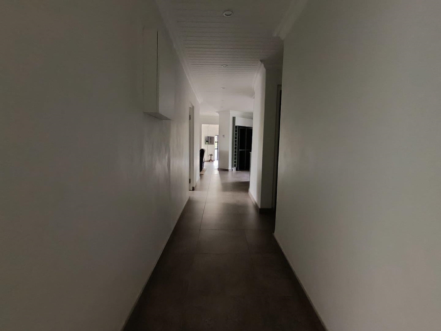 3 Bedroom Property for Sale in Pentagon Park Free State